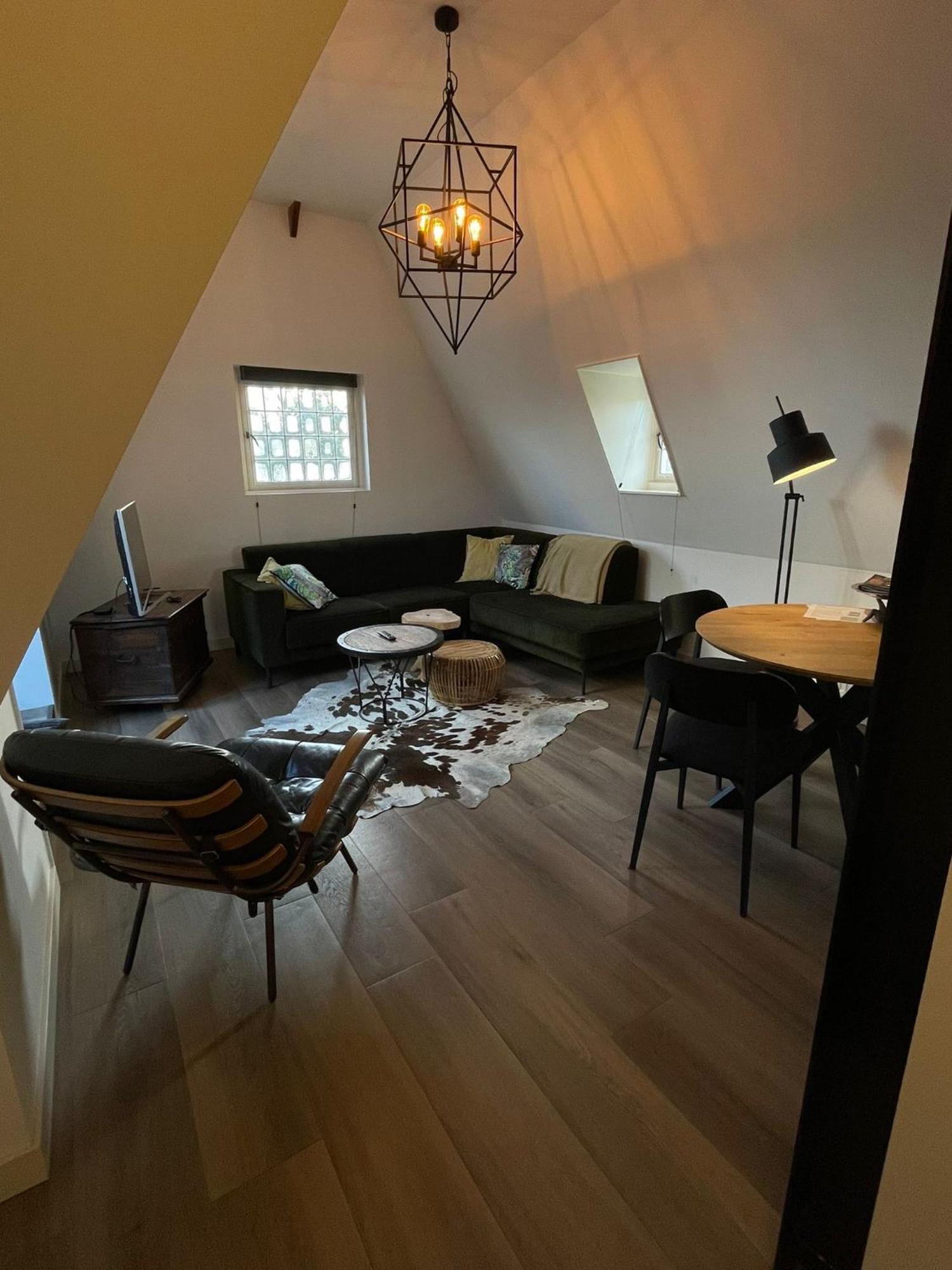 In De Witte Dame Hotel Bar Kitchen Apartments Grubbenvorst Dış mekan fotoğraf
